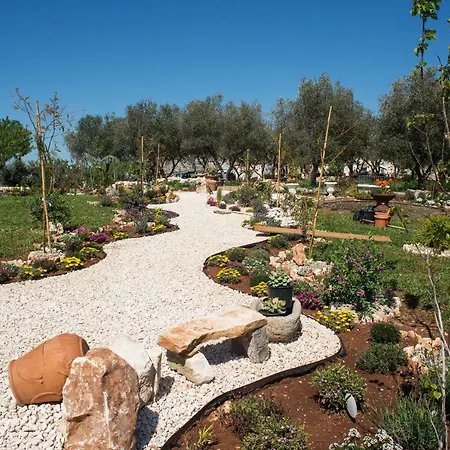 16 Trulli E Giardini Apartment Alberobello Exterior photo