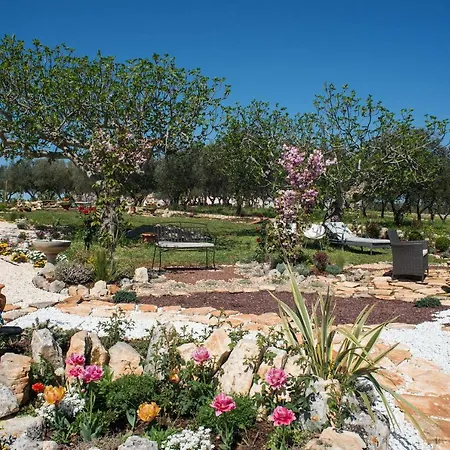 16 Trulli E Giardini Apartment Alberobello Exterior photo